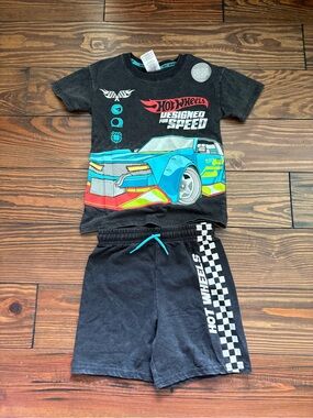Hot Wheels Boys Black & Blue Car Tee and Shorts Set